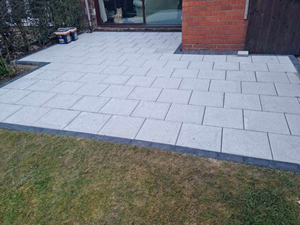 paving Huyton