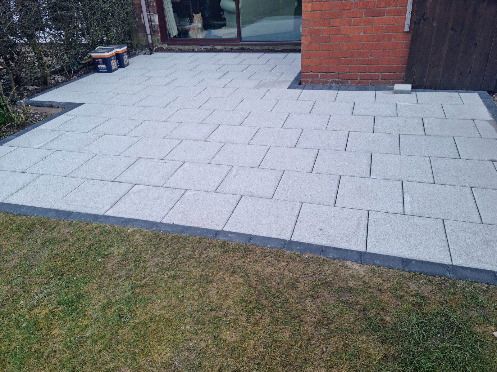 paving Huyton