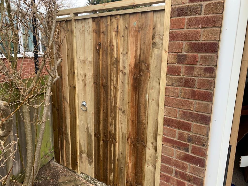 gate installation Widnes