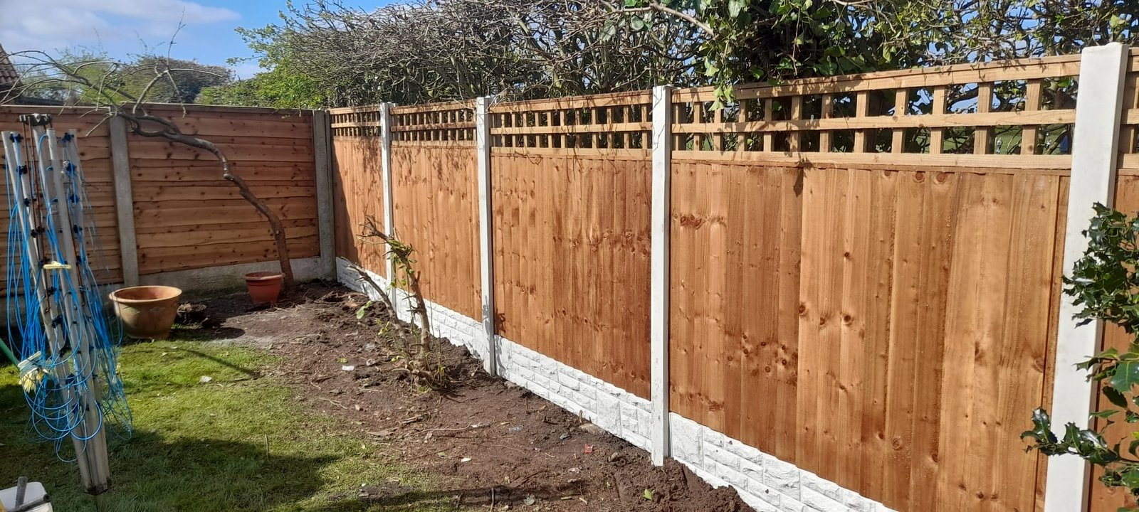 fence repairs burtonwood