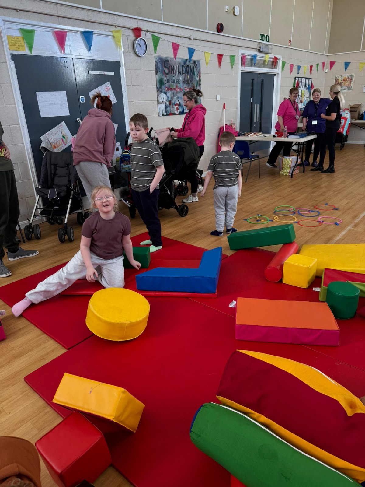 Sensory Explorers activity photo 10